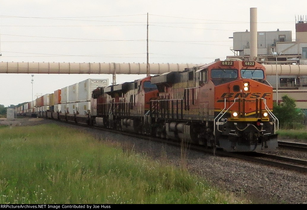 BNSF 6822 West